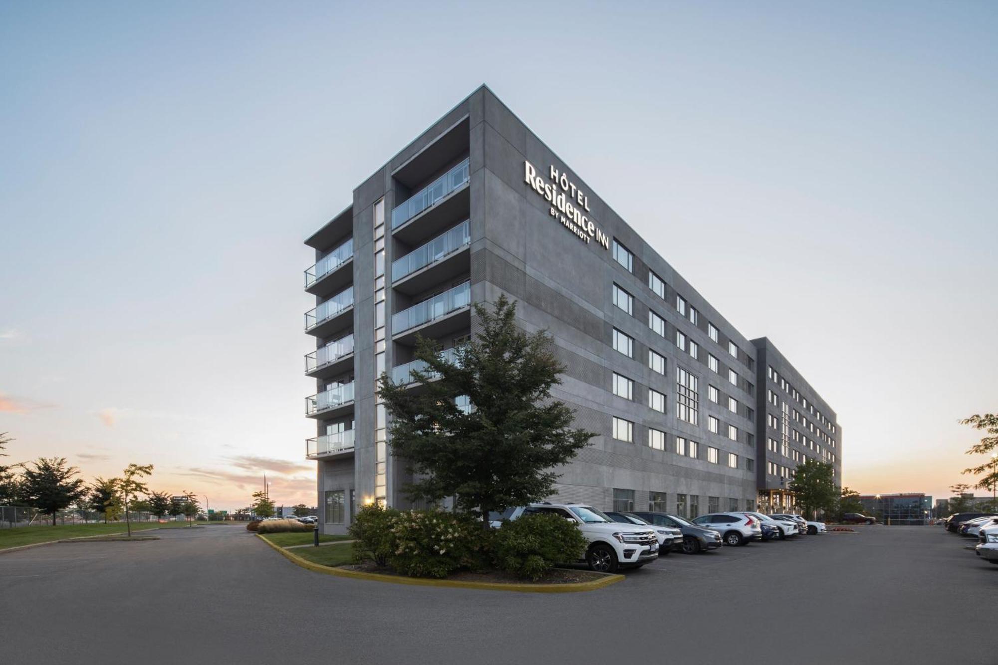 Residence Inn By Marriott Montreal Airport Dorval Exteriér fotografie